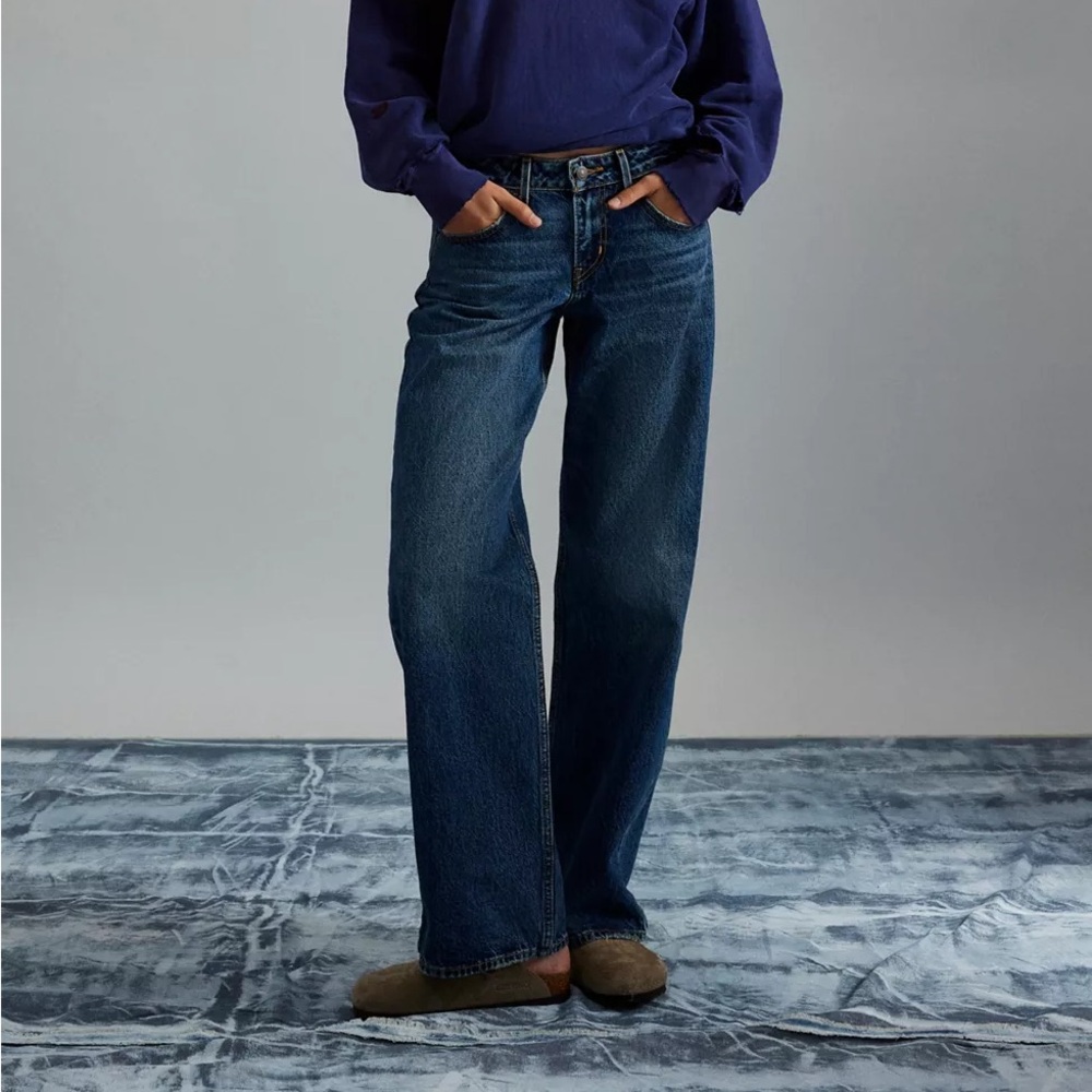 Levi’s Low Loose Jeans